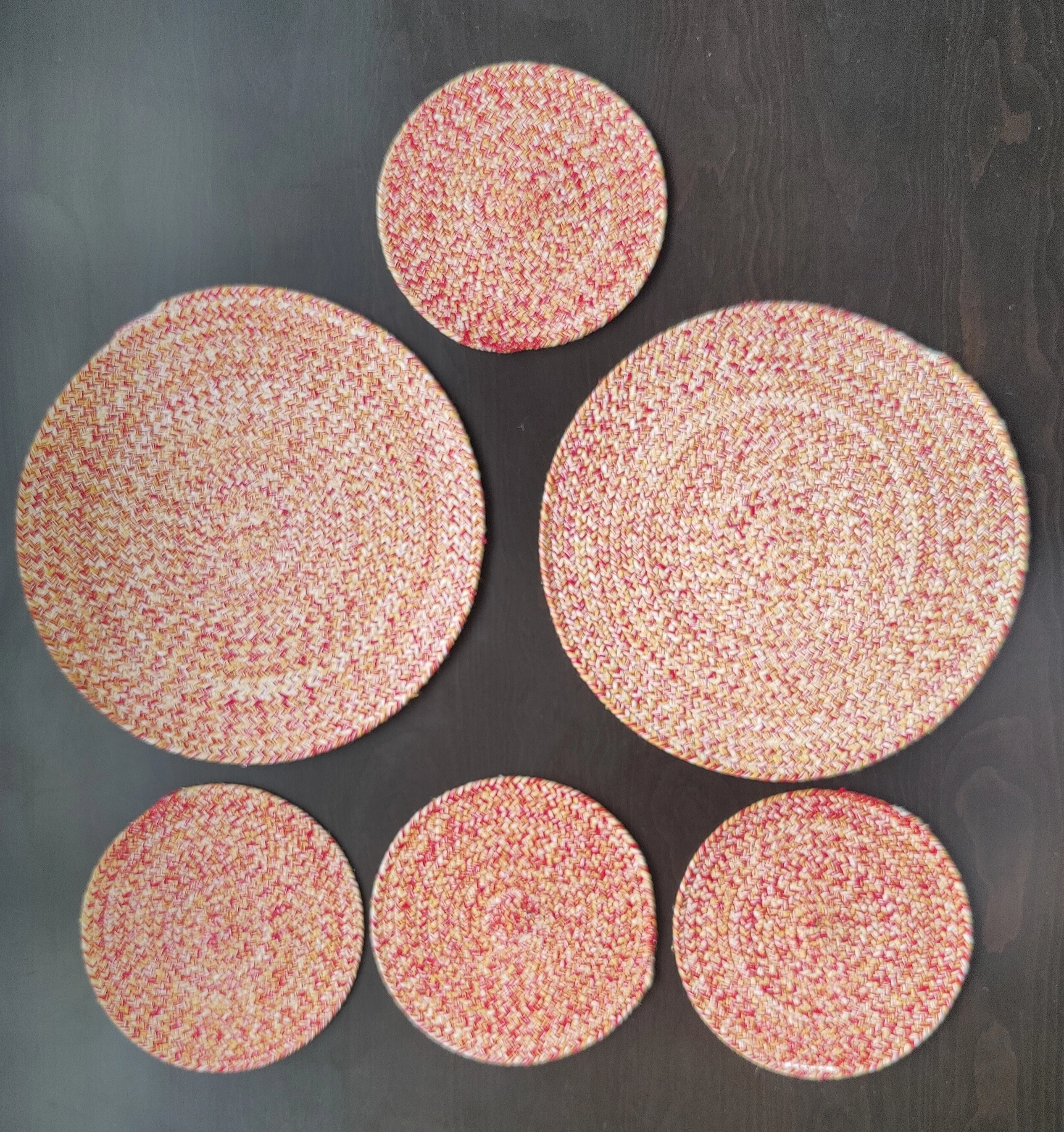 Cotton Place mats 38 cm (15&quot;) and 22 cm (9&quot;) Round Table Mats, Heat Resistant, Reversible Use, Washable (Pack of 6) (Yellow)-Red-Yellow-Cotton-2