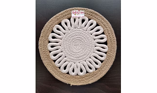 Cotton Place mats 22 cm (9") Round Table Mats, Heat Resistant, Reversible Use, Washable (Payal)