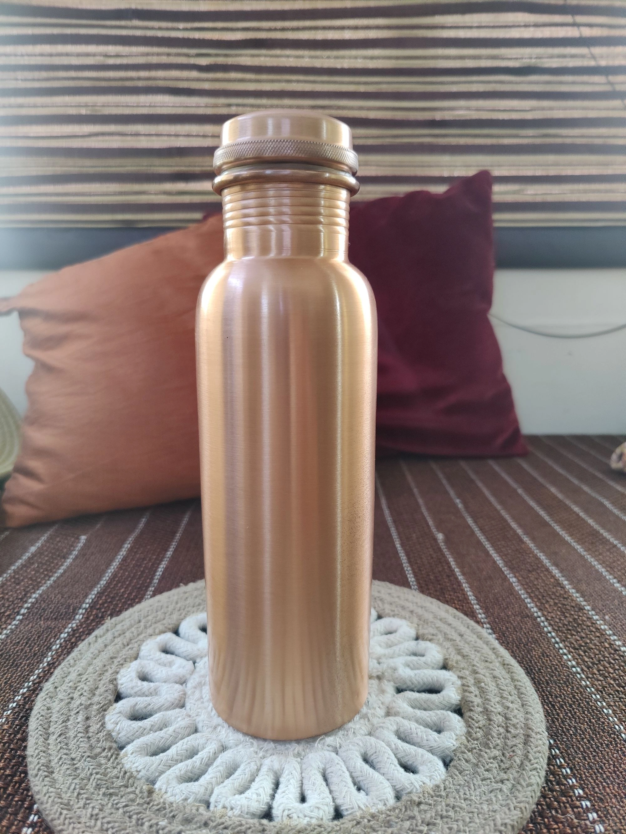 Pure Copper Water Bottle - Stylish 750ml Hydration Solution-1