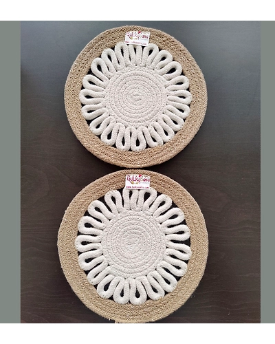 Cotton Place mats 22 cm (9&quot;) Round Table Mats, Heat Resistant, Reversible Use, Washable (Payal)-FIEO_PL-CC-09IN-PAYALSMALL2