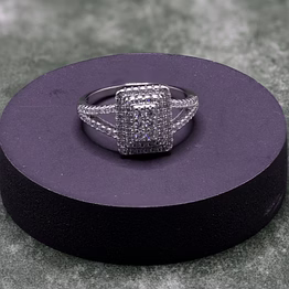lady rings b4