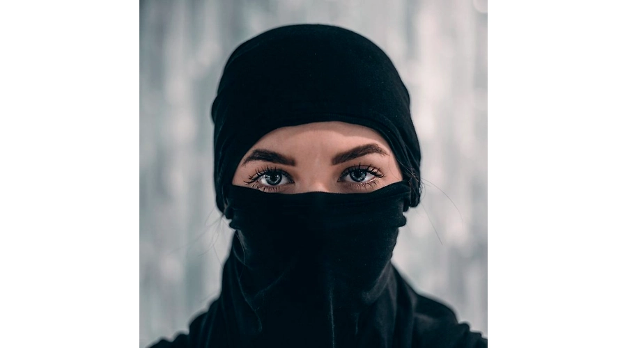 Ghoonghat vs Hijab