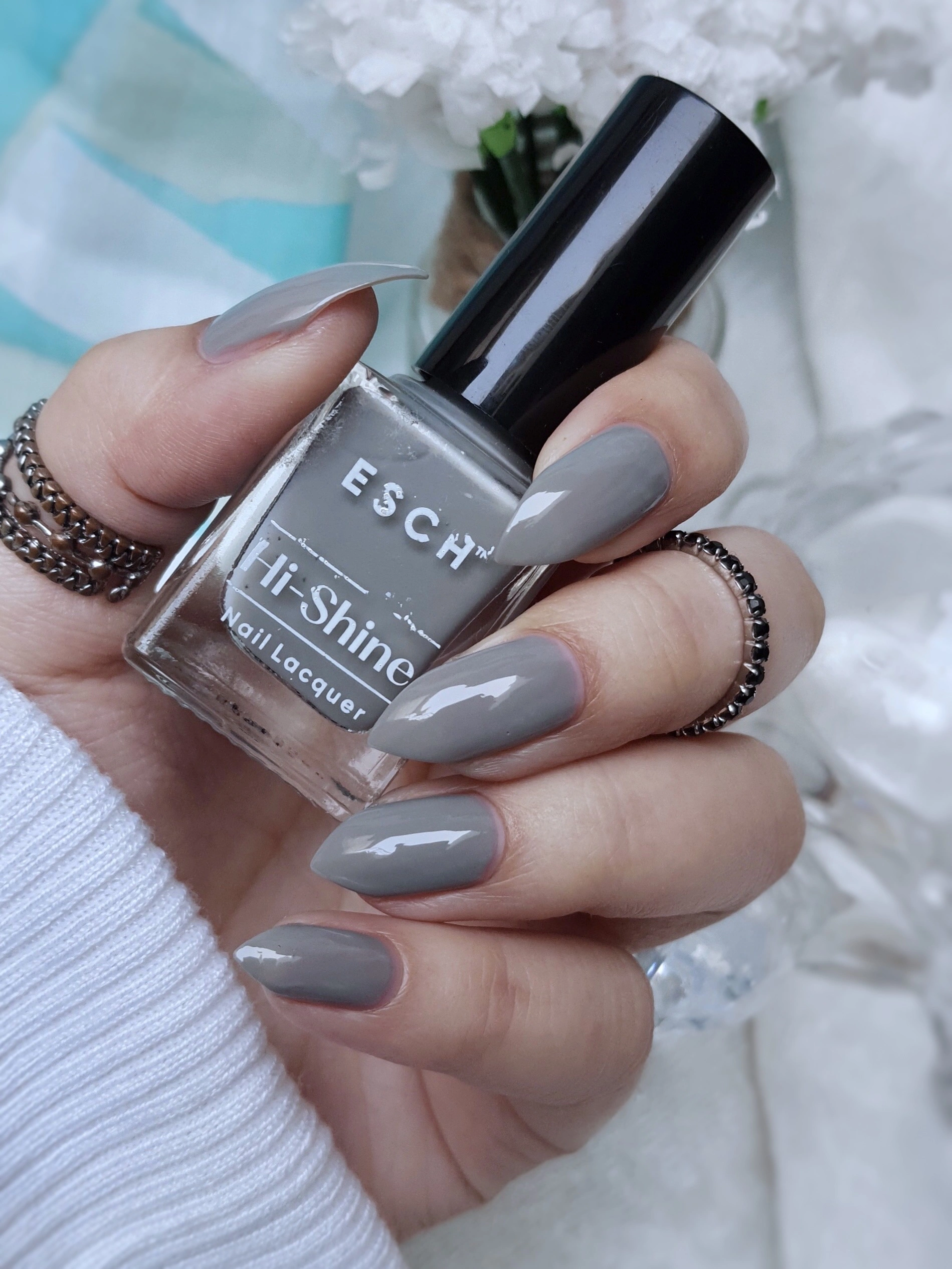 Grab This Gorgeous Charcoal Grey Nail Paint Now! | LBB