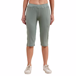 women capri shorts