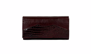 Venezuela Croc Browned Clutch