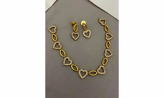 Neck lace set and Earrings