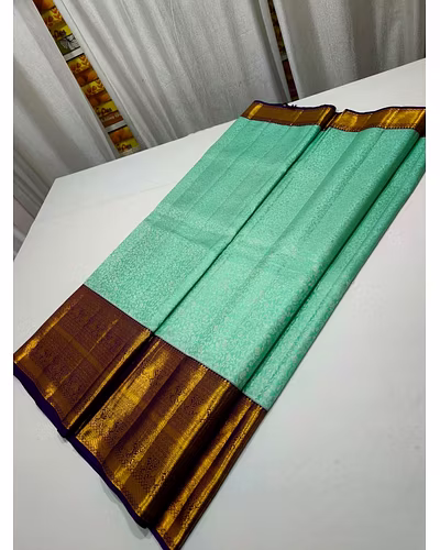 Handwoven Kanchi Korvai Saree - Embrace Tradition and Elegance-3