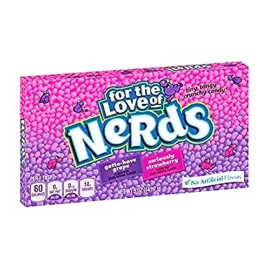 Nestle Nerds Grape &amp; Strawberry Tiny Tangy Crunchy Candy, 141.7g-MRB607