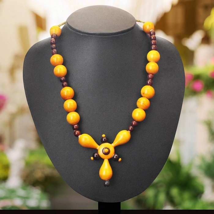 GiTAGGED Etikoppaka Center Starred Yellow Bead Wooden Necklace-Tagged-216