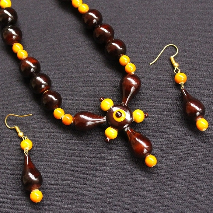 GiTAGGED Etikoppaka Brown Cone Bead Wooden Necklace-2