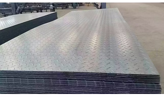 Hot Rolled Steel in Coils & Sheets / Plate & Chequered Plates