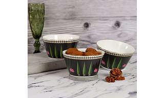 India Circus Cacatua Galerita's Realm Nikko Bowl (Set of 3)