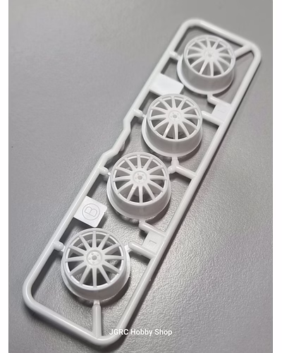 Tamiya Medium Fin Grey-P168106