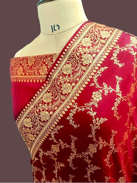 Maroon Katan Silk Saree Banarasi Jaal - Traditional Elegance Redefined-2