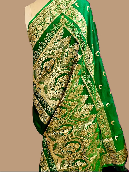 Exquisite Bottle Green Katan Silk Banarasi Saree - Traditional Elegance-3