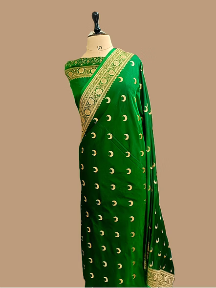 Exquisite Bottle Green Katan Silk Banarasi Saree - Traditional Elegance-1