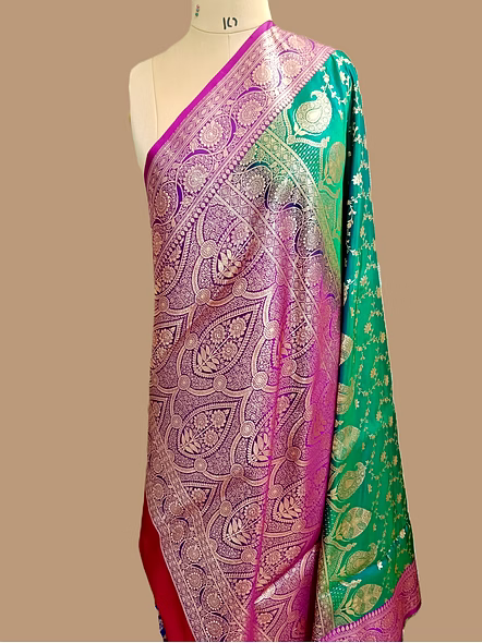 Exquisite Bottle Green Katan Silk Saree with Banarasi Contras Border Jaal-3