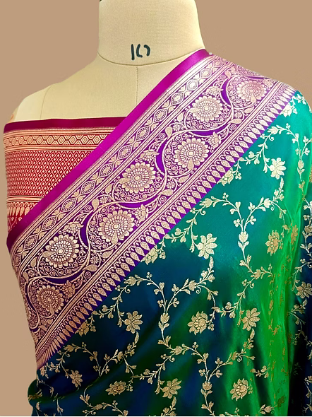 Exquisite Bottle Green Katan Silk Saree with Banarasi Contras Border Jaal-2