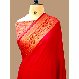 aanchal elegant red georgette saree with zari border