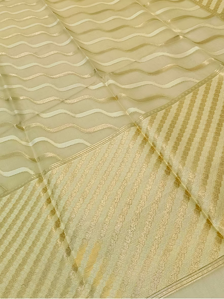 Cream Kora Saree Resham Zari Work - Elegant Handcrafted Indian Saree-3