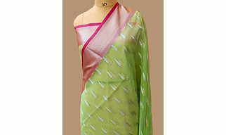 Green Kora Saree Silver Gold Buti Contras Border - Elegant Indian Ethnic Wear