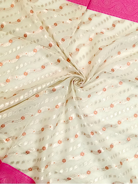 Exquisite White Kora Saree with Intricate Contrast Border-4