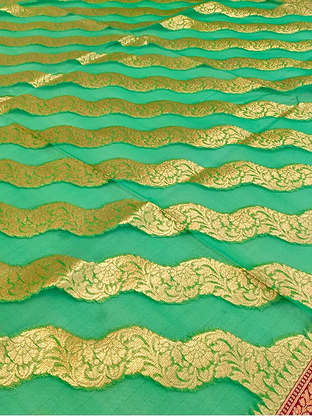 Sea Green Kora Saree with Contrasting Border | Exquisite Indian Ethnic Wear-2