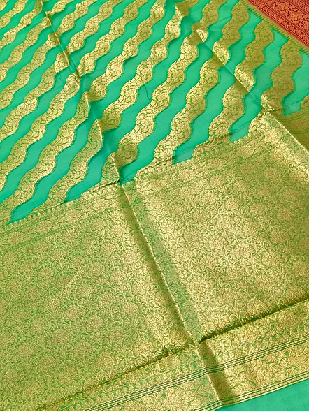 Sea Green Kora Saree with Contrasting Border | Exquisite Indian Ethnic Wear-3