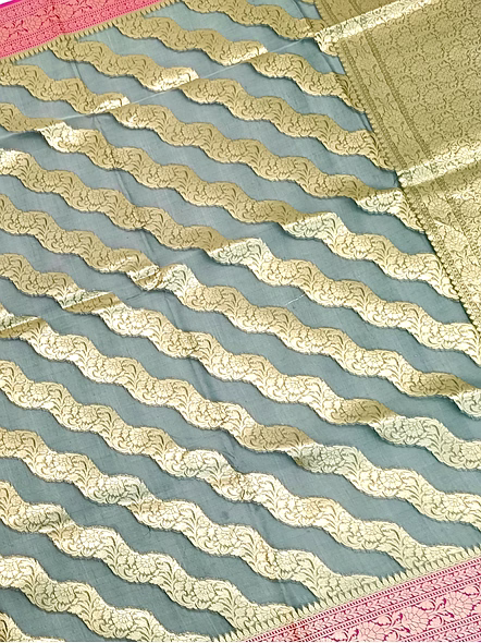 Elegant Gray Kora Saree with Contrasting Border - A Timeless Piece for Your Wardrobe-1