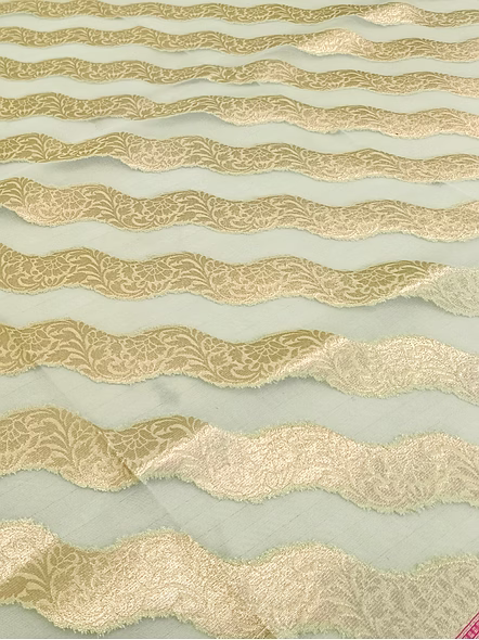 White Kora Saree Contras Border - Elegant Traditional Saree-2