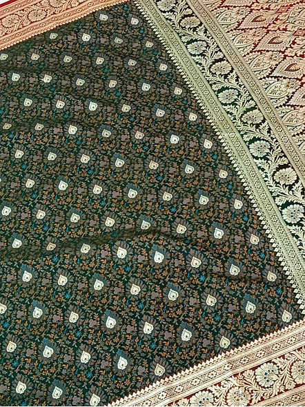 Elegant Katan Silk Saree in Bottle Green with Tanchui Buti