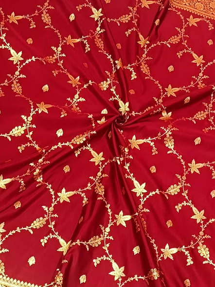 Exquisite Maroon Katan Silk Saree with Jaal Design - A Timeless Elegance-4