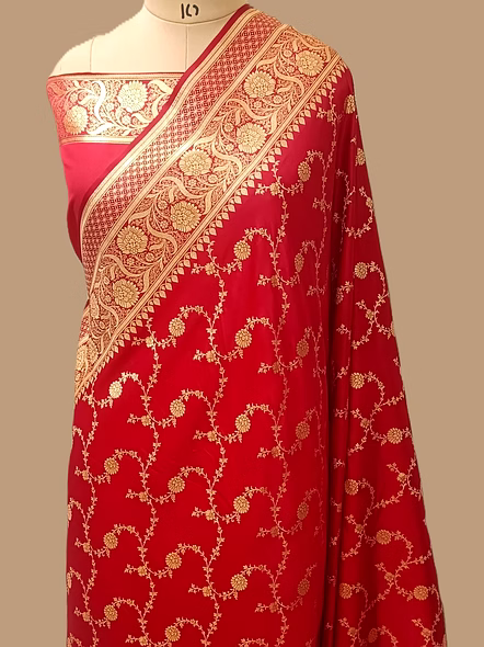 Red Katan Silk Saree Jaal - Elevate Your Style with Elegance