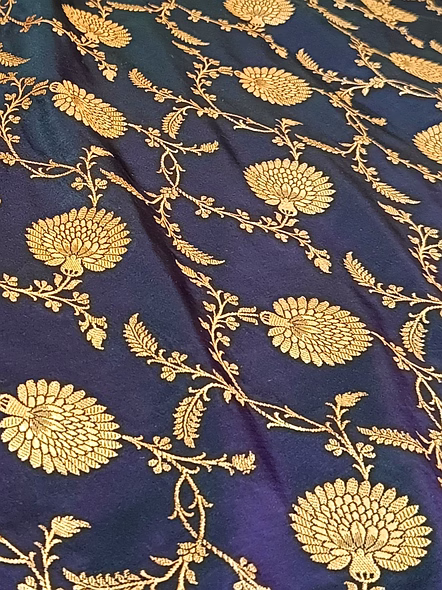 Dark Purple Katan Silk Saree Jaal - Elegant Indian Ethnic Wear-2