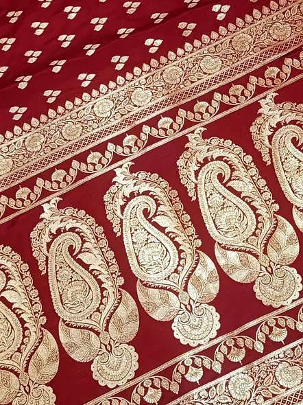 Maroon Katan Silk Saree Triple Buti - Exquisite Indian Ethnic Wear-3