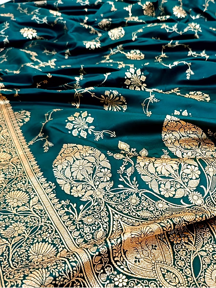 Teal Green Katan Silk Saree Jaal - Traditional Elegance at Its Finest-4