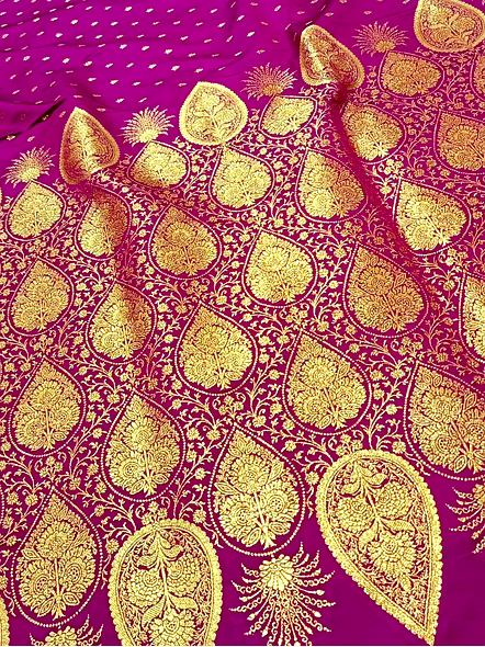 Magenta Katan Silk Saree Jocket Bluose - Elegant Ethnic Wear for Special Occasions-3