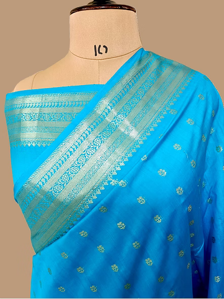 Elegant Firozi Pure Chiniya Silk Banarasi Buti Saree with Silver Zari Detailing-2