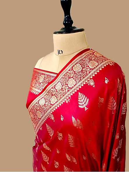 Strawberry Red Katan Silk Banarasi Saree - Exquisite Elegance-2