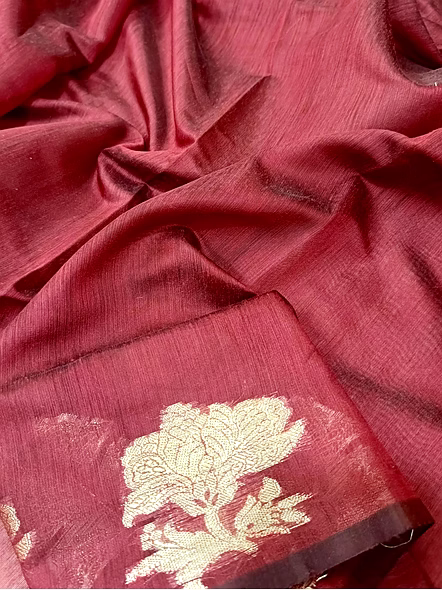 Elegant Maroon Cotton Plain Silk Banarasi Saree for Timeless Style-4
