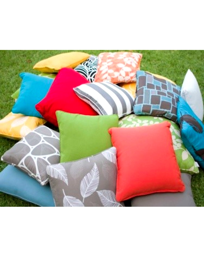 CUSHIONS-11375370