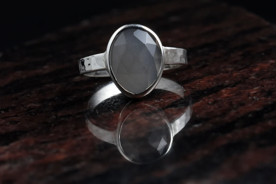 Grey Moonstone Studded Hammered Textured 925 Sterling Silver Ring Classy Collection, Rose Cut Stone Ring Semi Precious Gemstone Ring-11398392