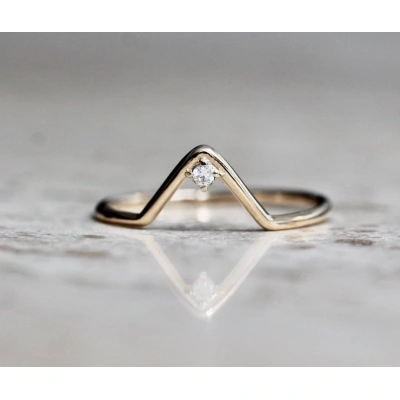 10K Solid Gold Chervron V Shape Double Cut Diamond Ring Handmade Stacking Modernist Dainty Prong set Ring Geometric pointy Statement Ring