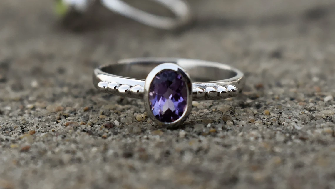 Natural Amethyst Studded Hand Carved Silver Ring, Gemstone Ring Oval Stone Organic Look Ring, Semi Precious Stone Jewelry Gift For Her-10 3/4 US/Uk size – V-3