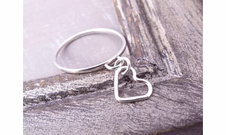 925 Sterling Silver Solid Skinny Plain Band Tiny Heart Charm Ring Handmade Dainty Stacking Love Ring Simple Minimalist Women Ring