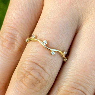 10K Solid Gold Tiny Diamond Plain Vine Ring Handmade Dainty Inset Diamond Delicate Stacking Gemstone Wavy Ring Minimal Everyday Ring for Her