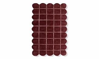 Luxurious Hand-Tufted Scallop Shaped Wool Area Rug