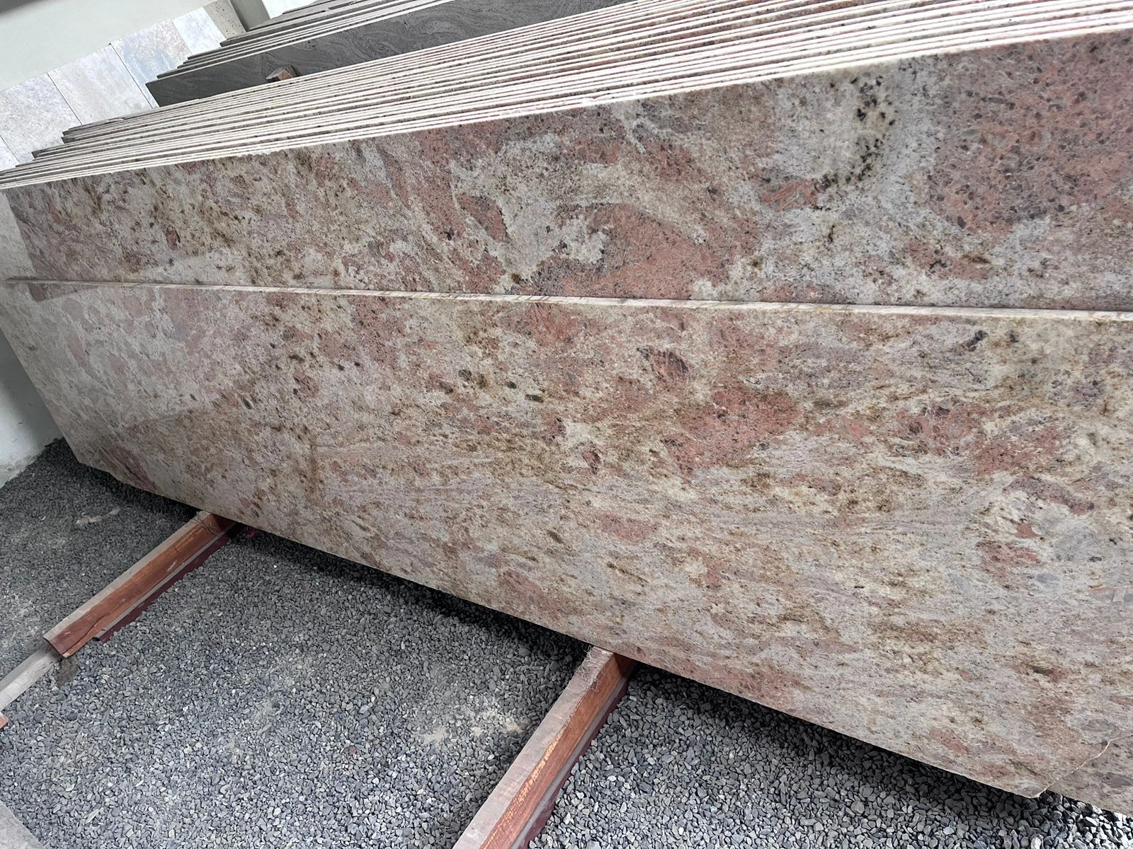 Astoria Cream Granite-3