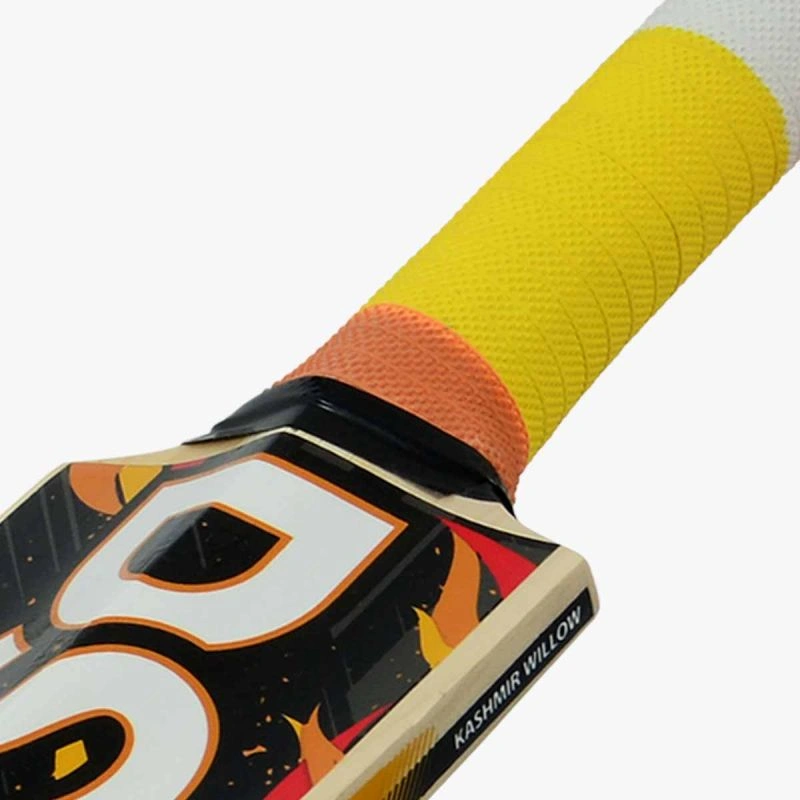 Cricket Tennis Bat DSC Wildfire Heat-MEN-4