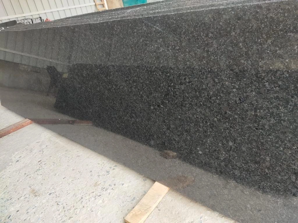 Desert Black Granite Slabs Tiles Countertops-11520392